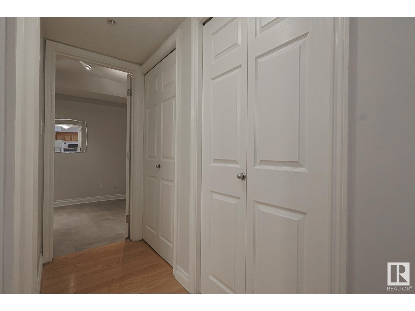 Photo 16 of 502 11111 82 Av Nw Nw, Edmonton AB