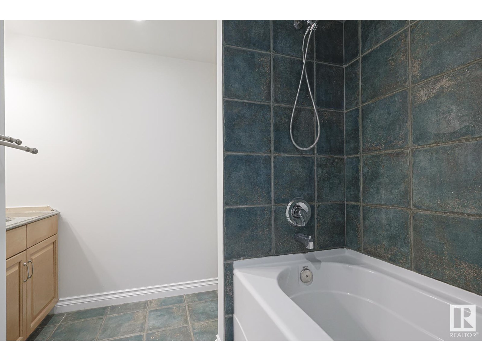 Photo 31 of 502 11111 82 Av Nw Nw, Edmonton AB