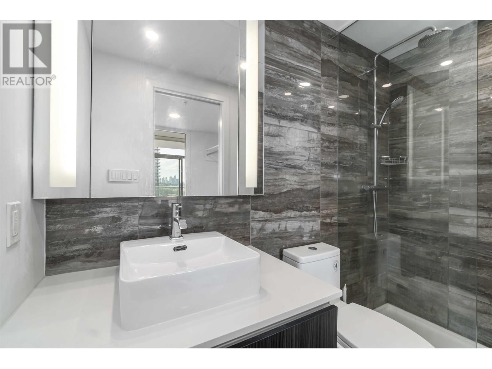 Photo 9 of 3505 1888 Gilmore Avenue, Burnaby BC