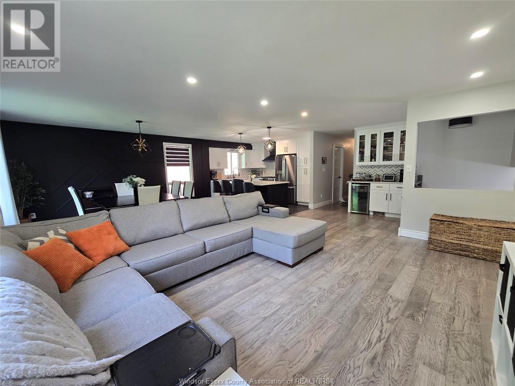 Photo 7 of 1222 Reaume Road, Lasalle ON