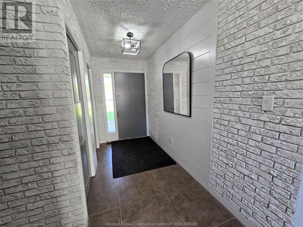 Photo 40 of 1222 Reaume Road, Lasalle ON