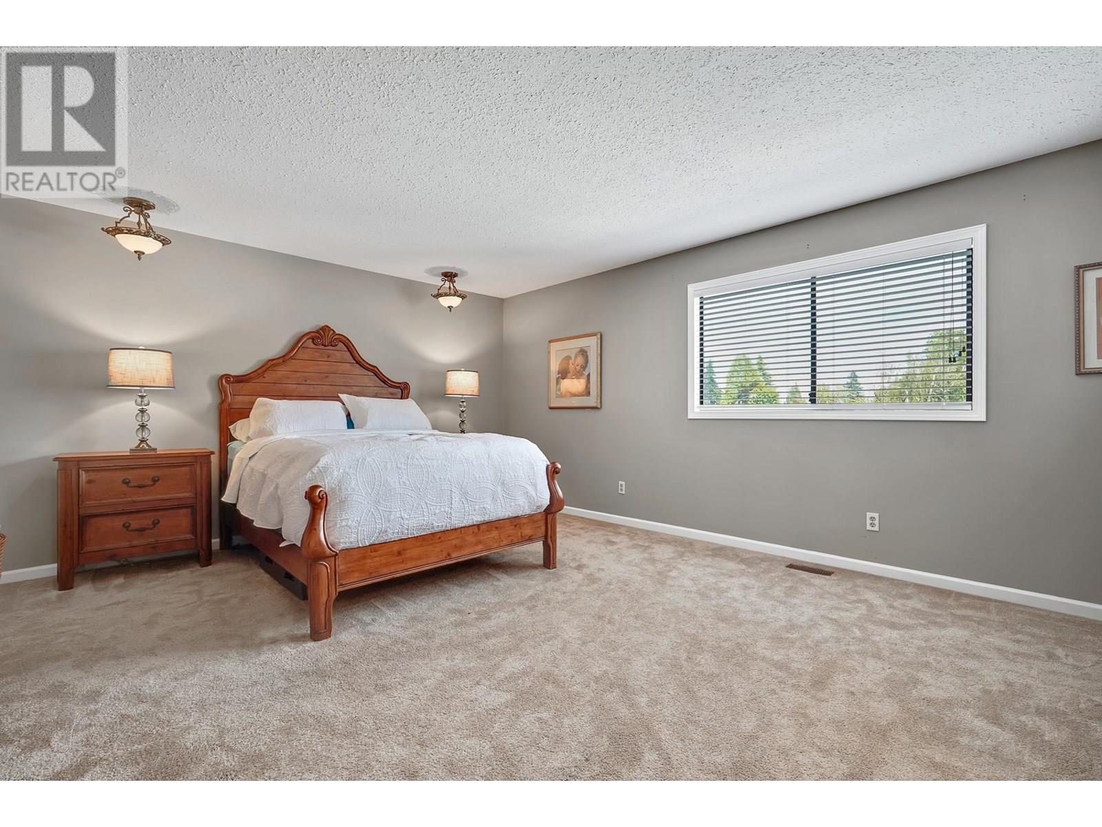 Photo 26 of 496 Glenbrook Drive, New Westminster BC