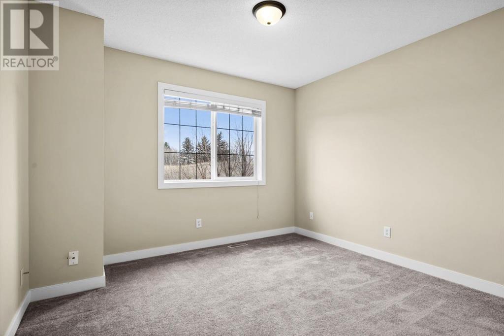 Single Family House for Sale in  Rockyspring Grove NW Rocky Ridge Calgary 