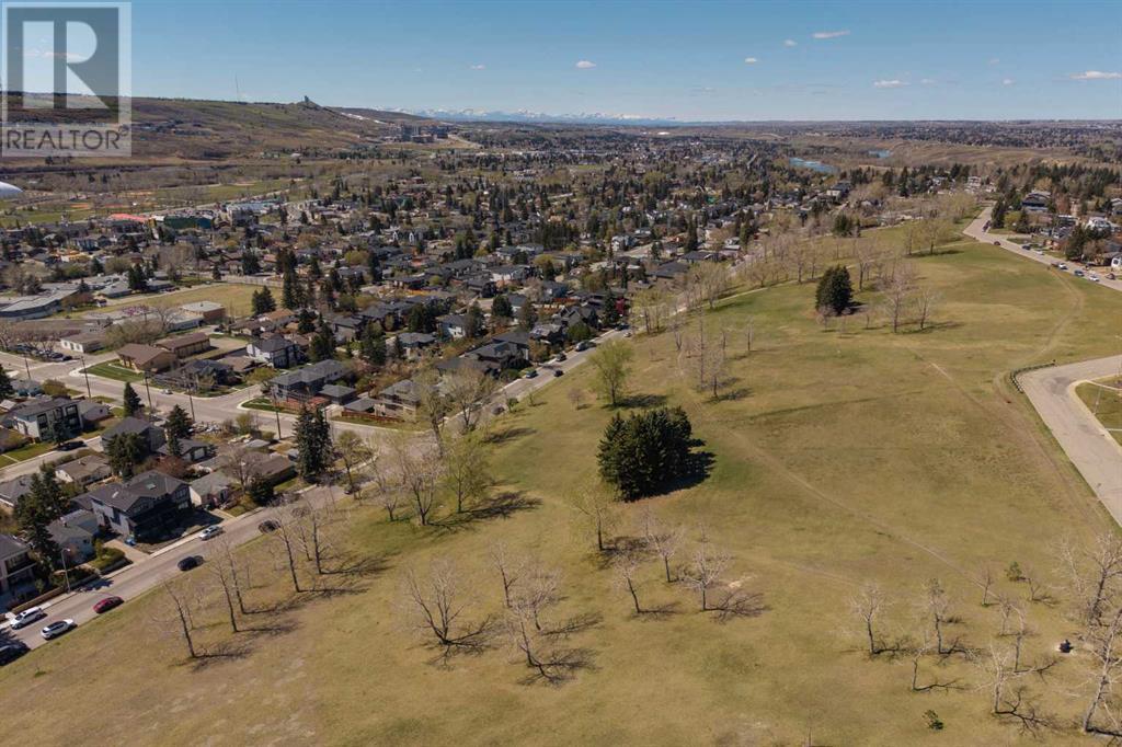 Single Family House Bungalow for Sale in   Avenue NW Montgomery Calgary 