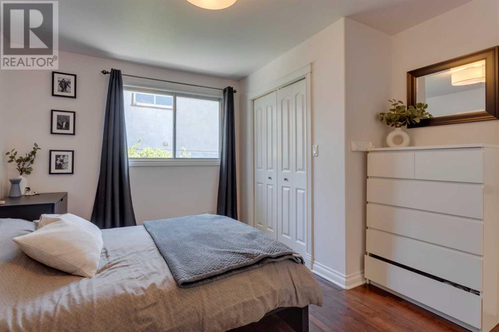 Single Family House Bungalow for Sale in   Avenue NW Montgomery Calgary 