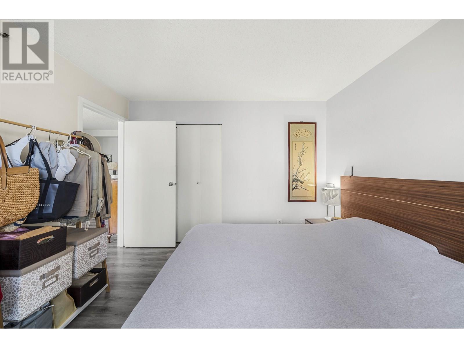 Photo 12 of 1506 1060 Alberni Street, Vancouver BC