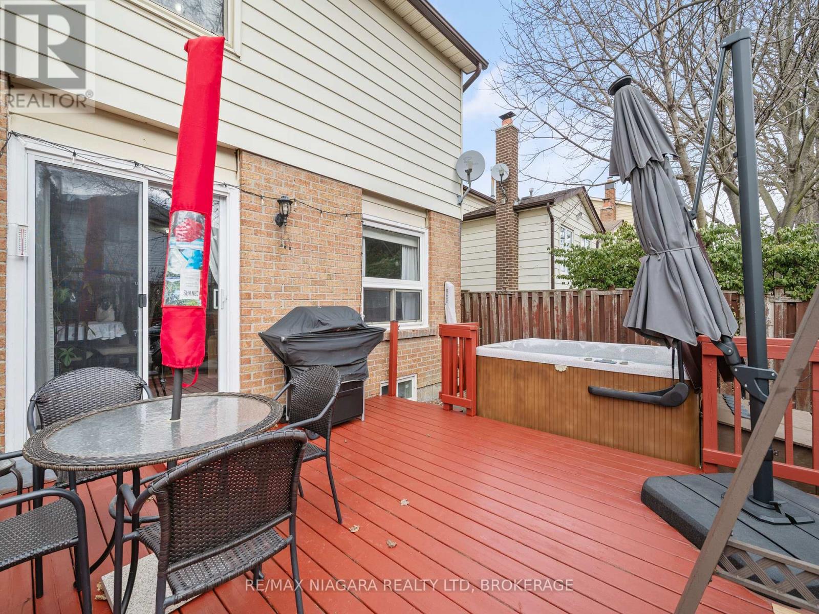 Photo 37 of 14 Bryant Court, Brampton ON