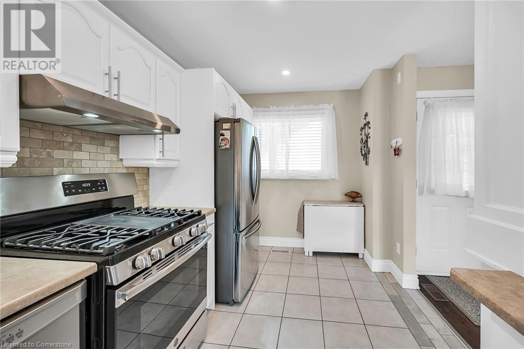Photo 13 of 11 Queenslea Drive Unit 153, Hamilton ON
