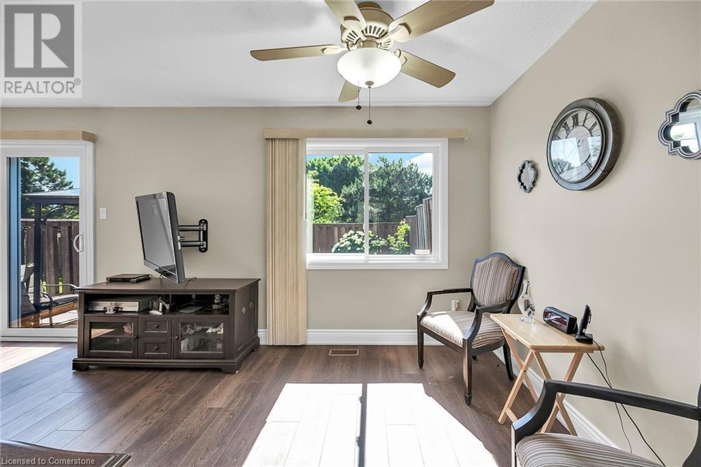 Photo 14 of 11 Queenslea Drive Unit 153, Hamilton ON