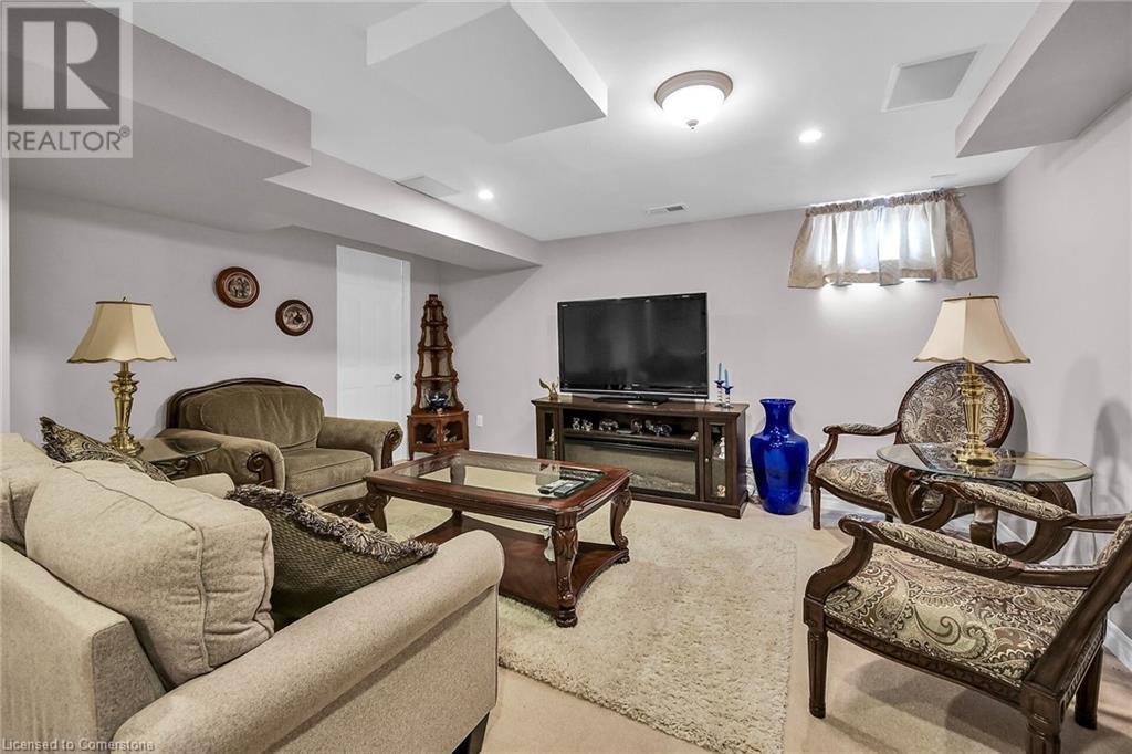 Photo 37 of 11 Queenslea Drive Unit 153, Hamilton ON