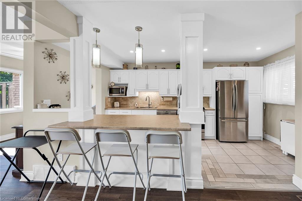 Photo 8 of 11 Queenslea Drive Unit 153, Hamilton ON