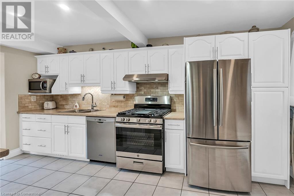 Photo 9 of 11 Queenslea Drive Unit 153, Hamilton ON
