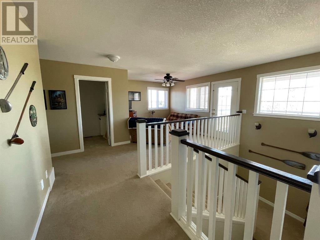 Photo 11 of 503 Makwa Drive, Loon Lake SK