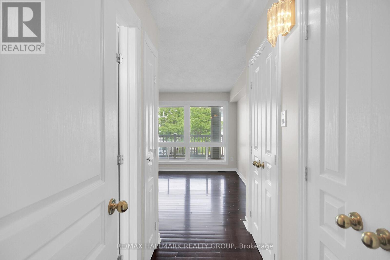 Photo 15 of 5 20 Edenvale Drive, Ottawa ON