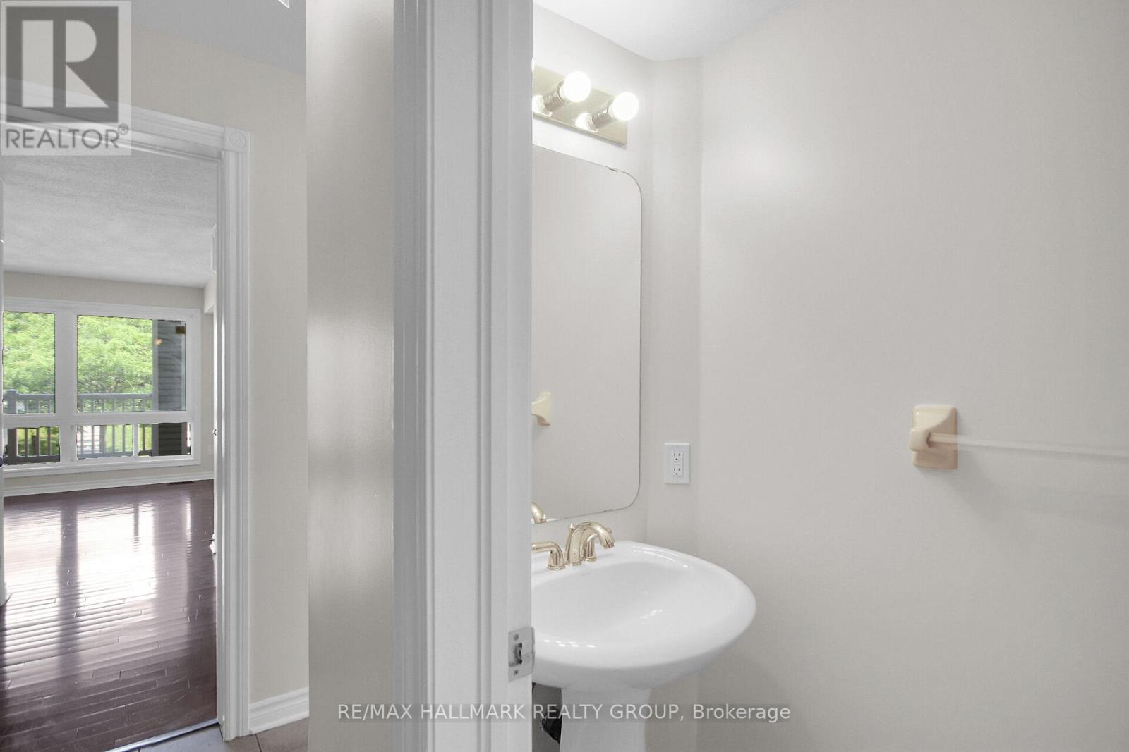 Photo 27 of 5 20 Edenvale Drive, Ottawa ON