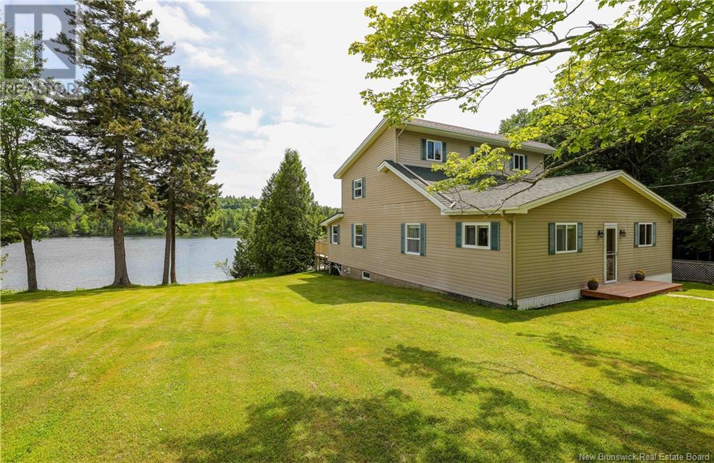 Photo 12 of 23 33 Fillmore Lane, Saint John NB