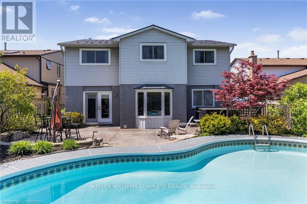 Photo 20 of 106 Maple Drive, Hamilton ON