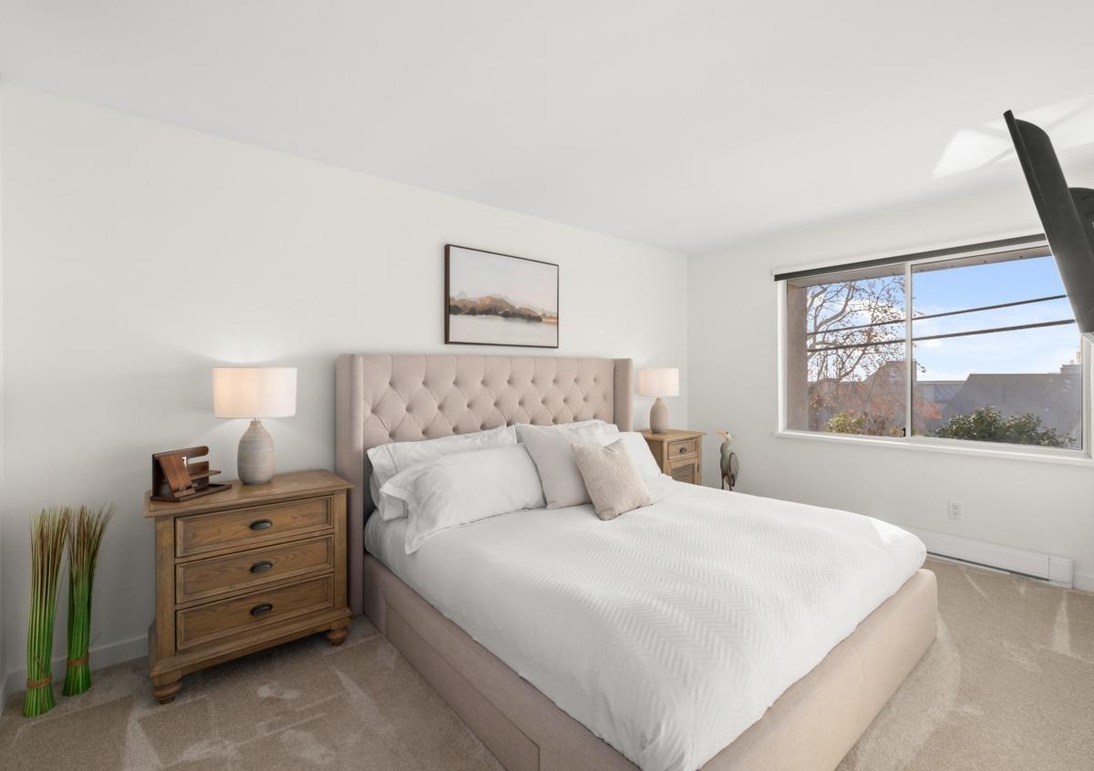 103 1225 MERKLIN STREET, White Rock