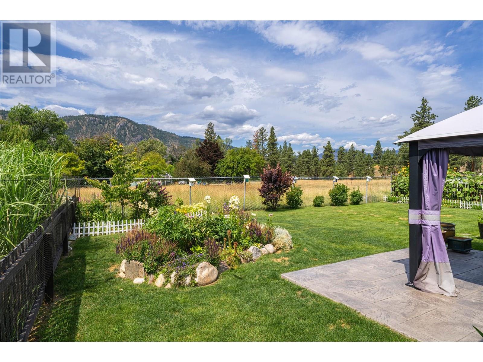4505 McLean Creek Road Unit# L2, Okanagan Falls