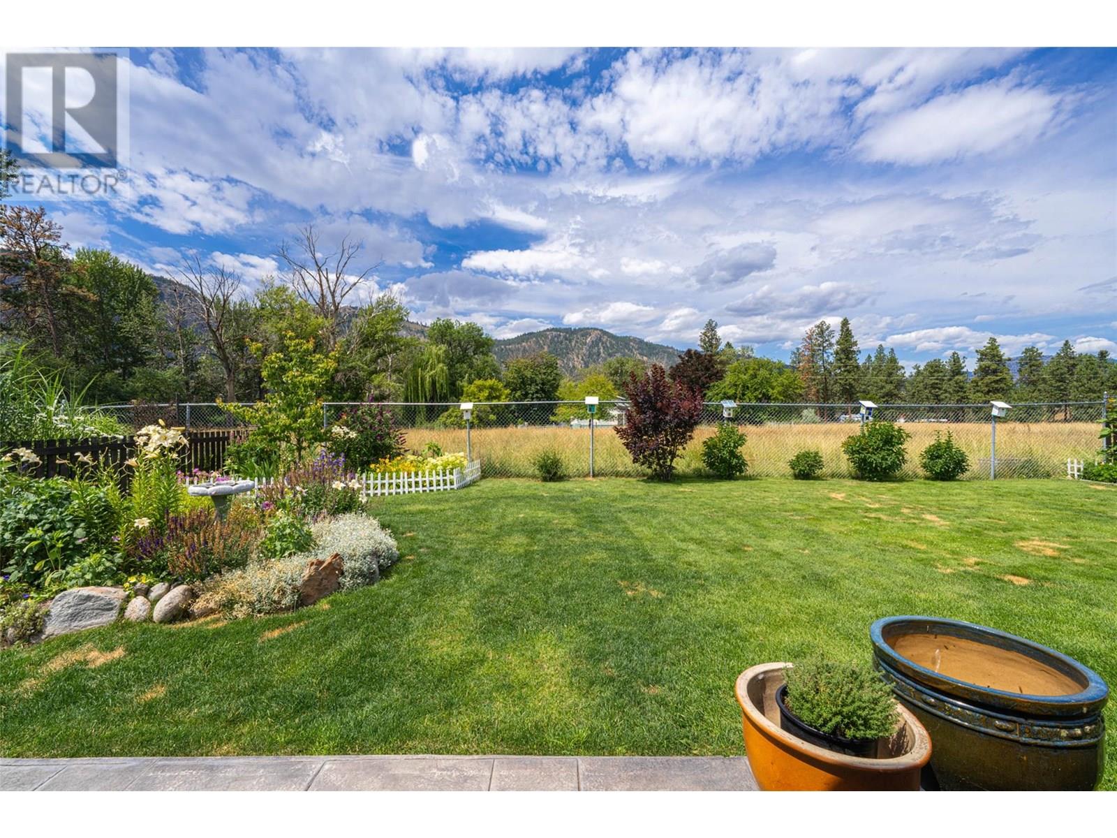 4505 McLean Creek Road Unit# L2, Okanagan Falls