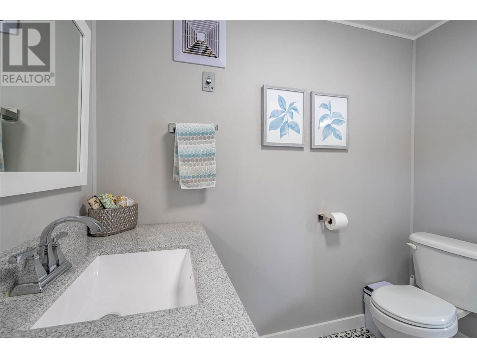 4505 McLean Creek Road Unit# L2, Okanagan Falls