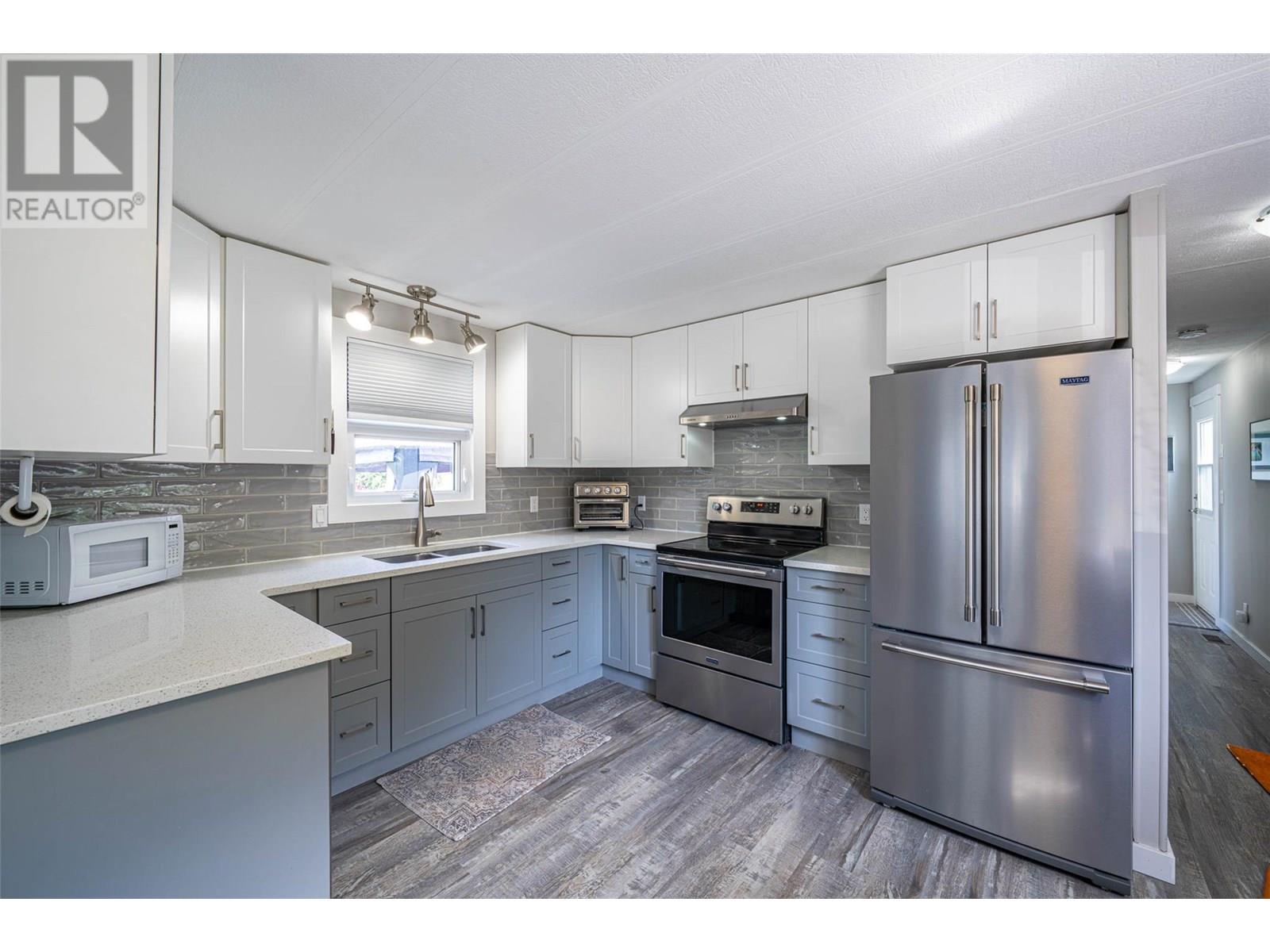 4505 McLean Creek Road Unit# L2, Okanagan Falls