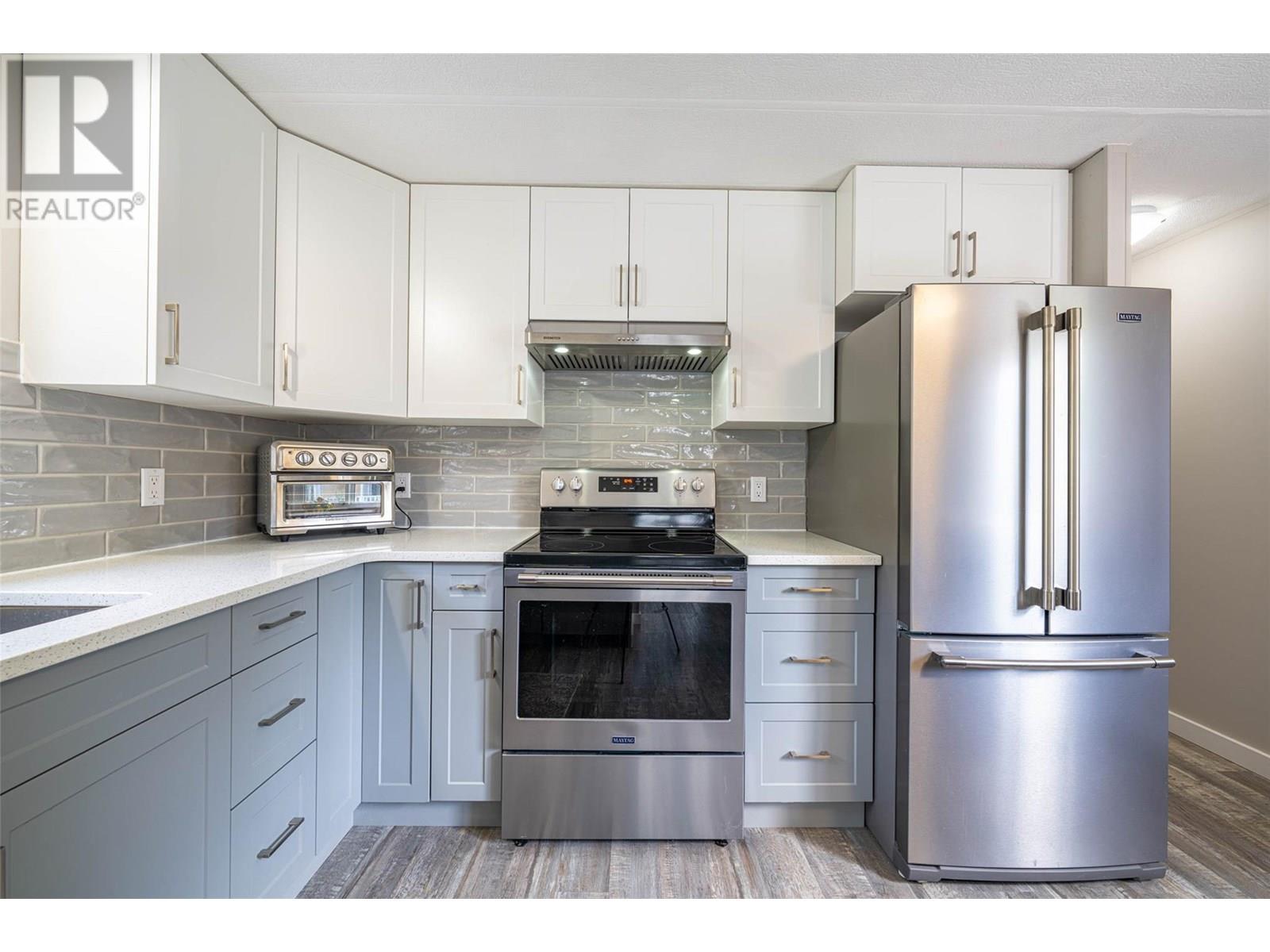 4505 McLean Creek Road Unit# L2, Okanagan Falls