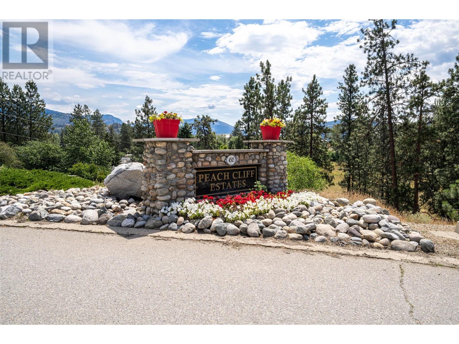 4505 McLean Creek Road Unit# L2, Okanagan Falls