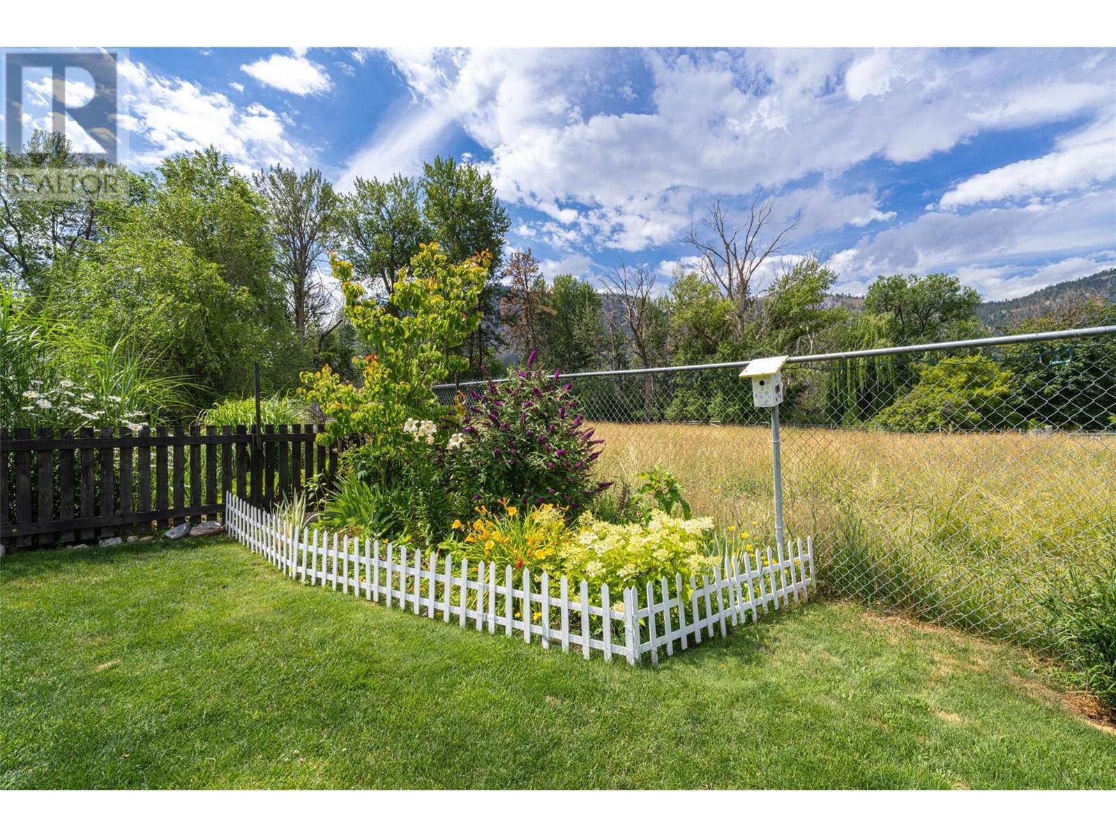 4505 McLean Creek Road Unit# L2, Okanagan Falls