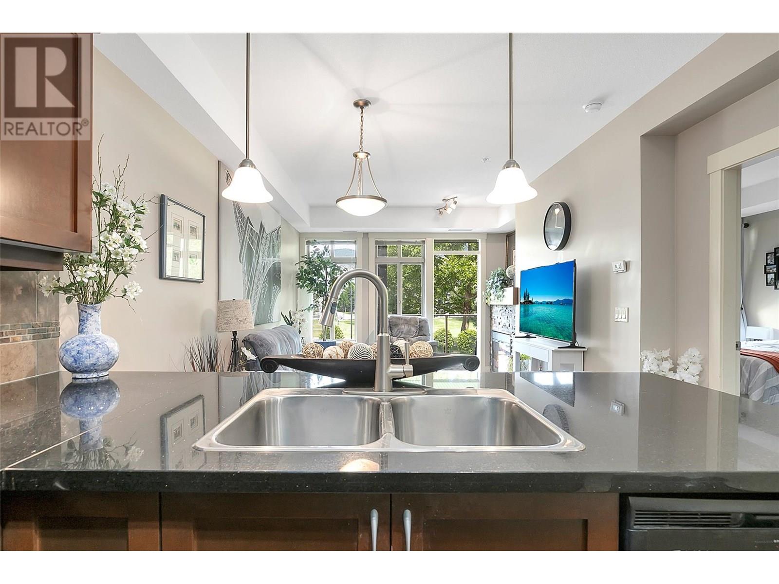 208 3521 Carrington Road, West Kelowna