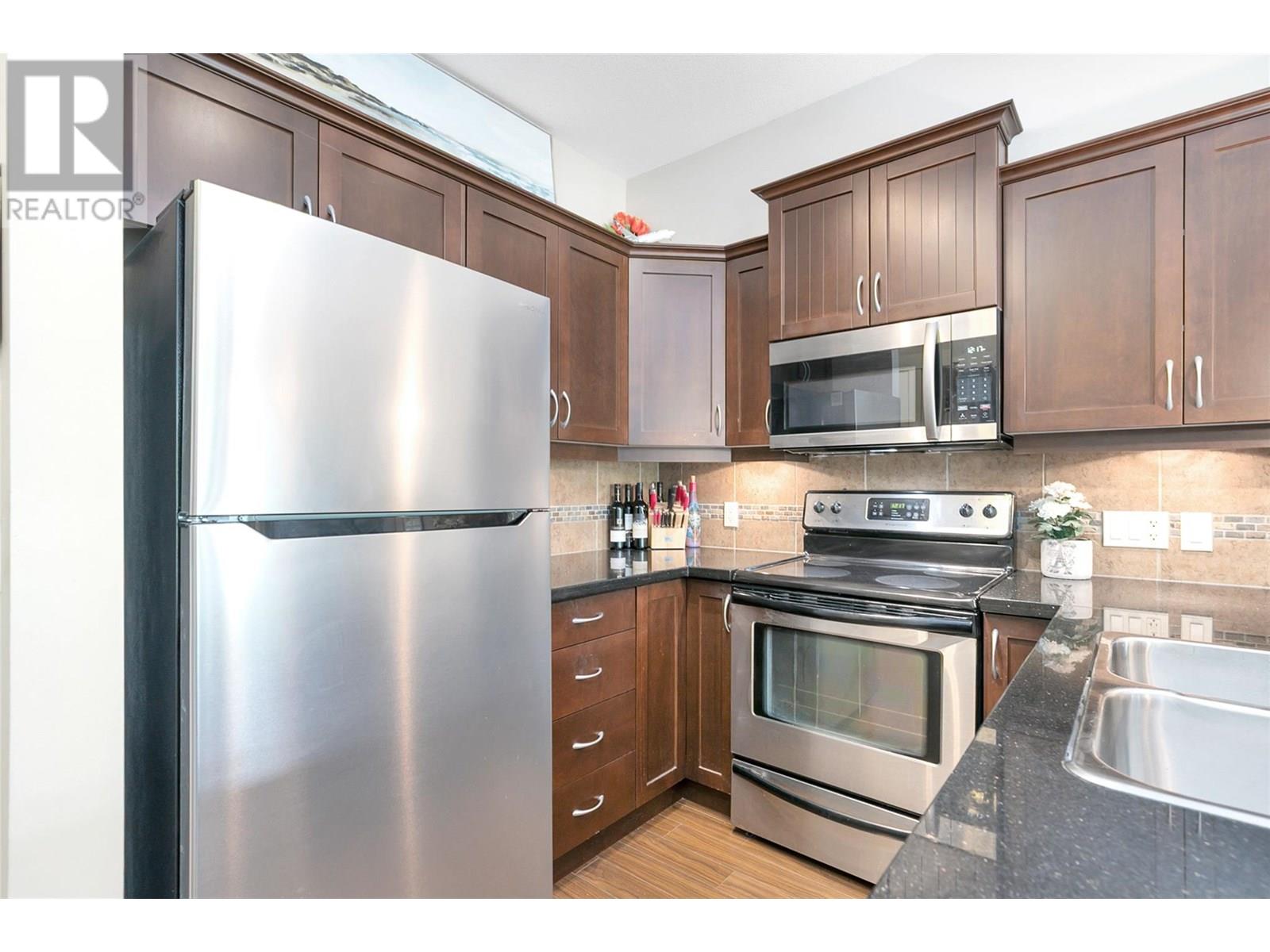 208 3521 Carrington Road, West Kelowna