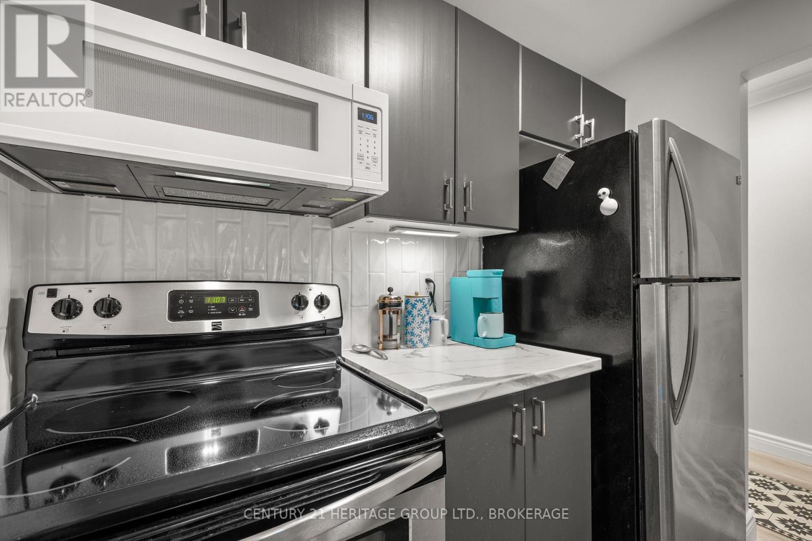 Photo 13 of 114 573 Armstrong Road, Kingston ON
