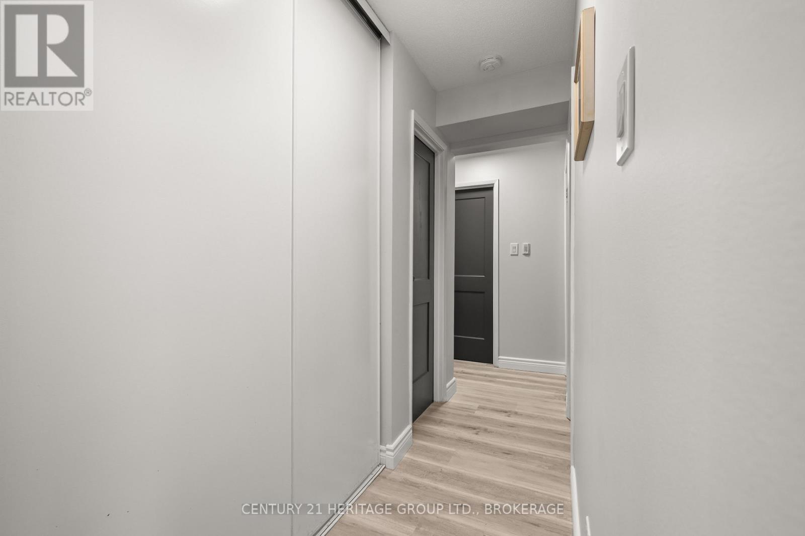 Photo 11 of 114 573 Armstrong Road, Kingston ON