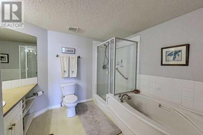 Single Family House for Sale in   Springbank Boulevard SW Springbank Hill Calgary 