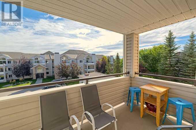 Single Family House for Sale in   Springbank Boulevard SW Springbank Hill Calgary 