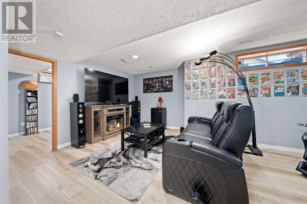 Single Family House for Sale in  Hidden Ranch Crescent NW Hidden Valley Calgary 