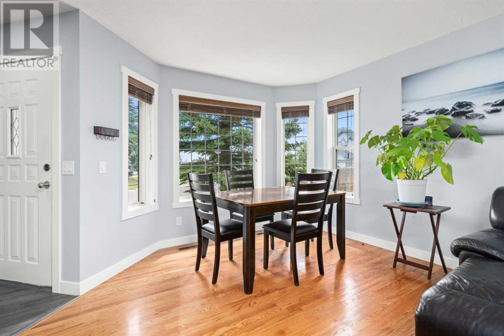 Single Family House for Sale in  Hidden Ranch Crescent NW Hidden Valley Calgary 