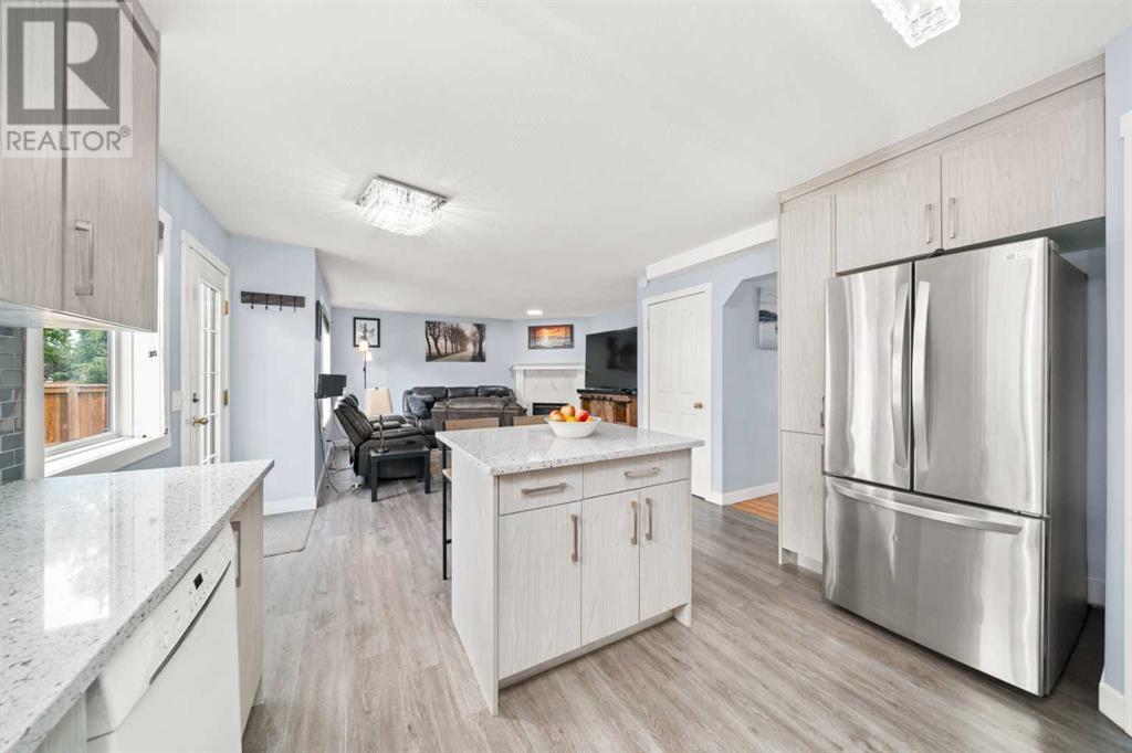 Single Family House for Sale in  Hidden Ranch Crescent NW Hidden Valley Calgary 