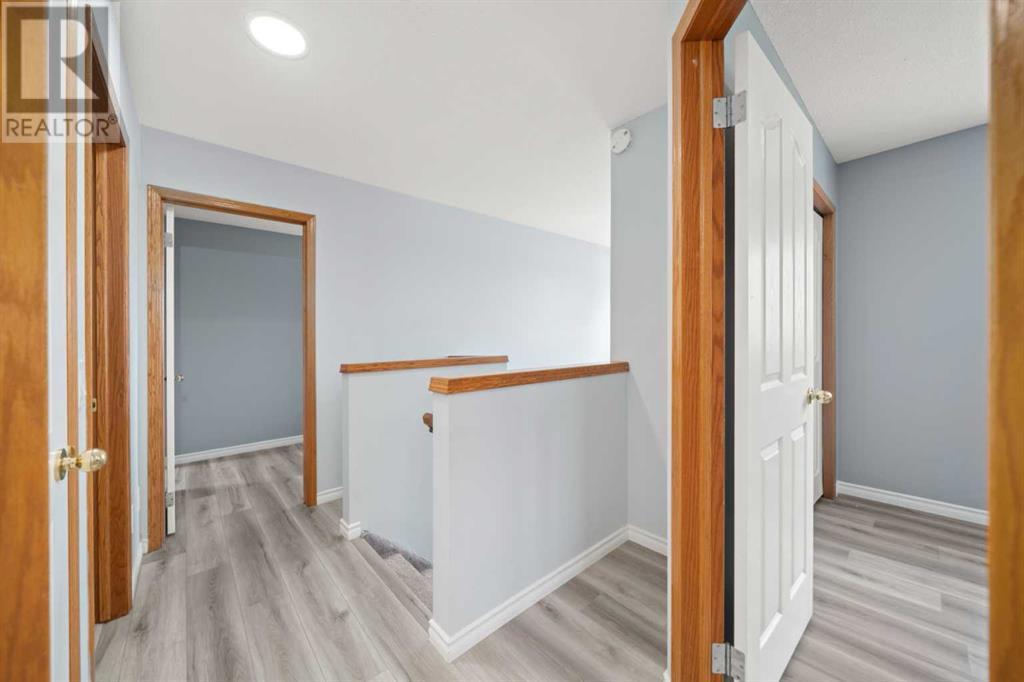 Single Family House for Sale in  Hidden Ranch Crescent NW Hidden Valley Calgary 