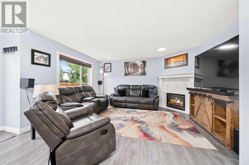 Single Family House for Sale in  Hidden Ranch Crescent NW Hidden Valley Calgary 