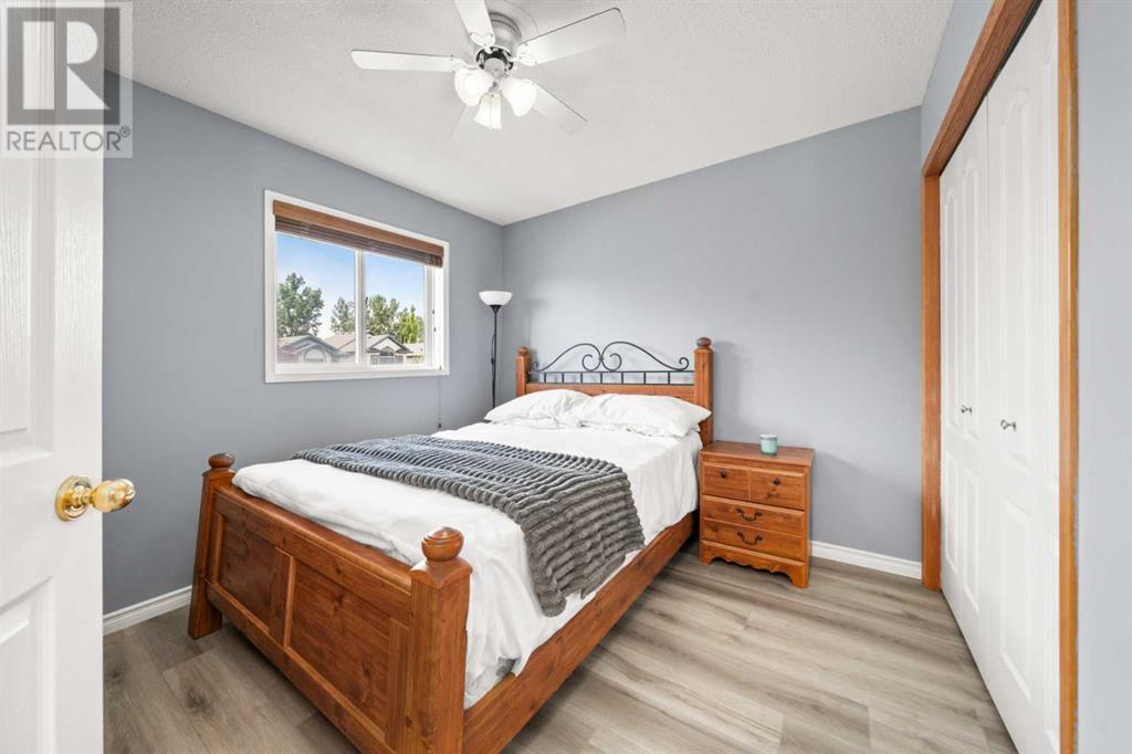 Single Family House for Sale in  Hidden Ranch Crescent NW Hidden Valley Calgary 