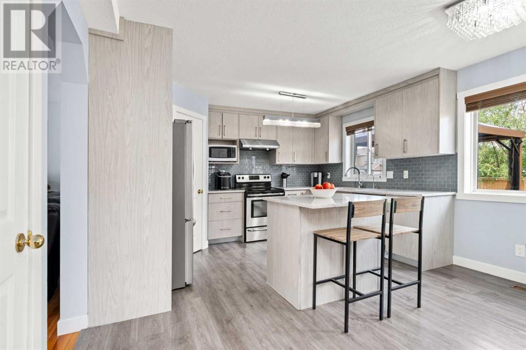 Single Family House for Sale in  Hidden Ranch Crescent NW Hidden Valley Calgary 