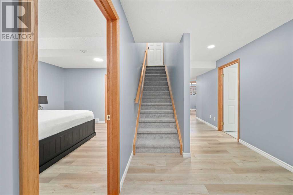 Single Family House for Sale in  Hidden Ranch Crescent NW Hidden Valley Calgary 