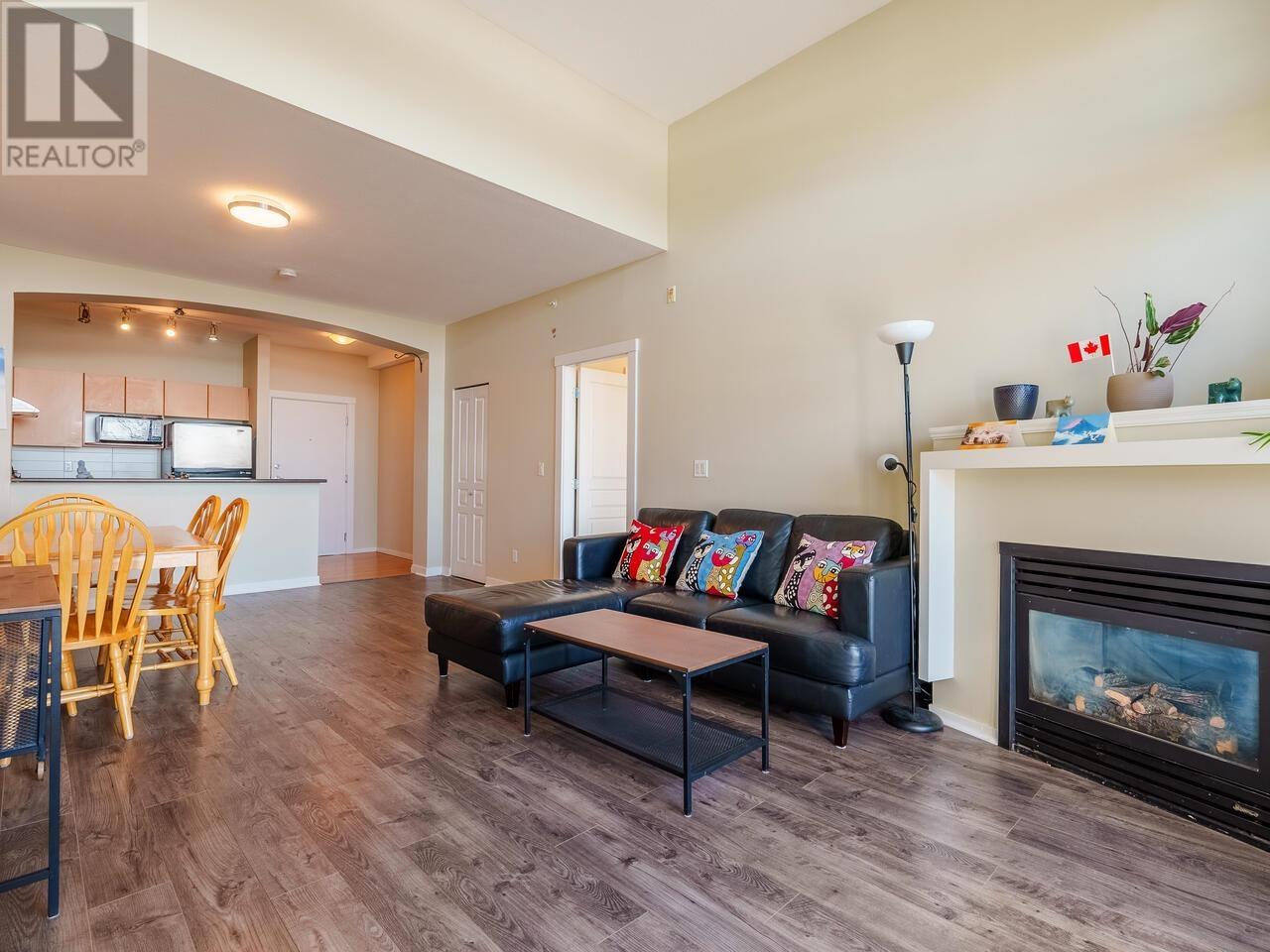 Photo 6 of 505 9319 University Crescent, Burnaby BC