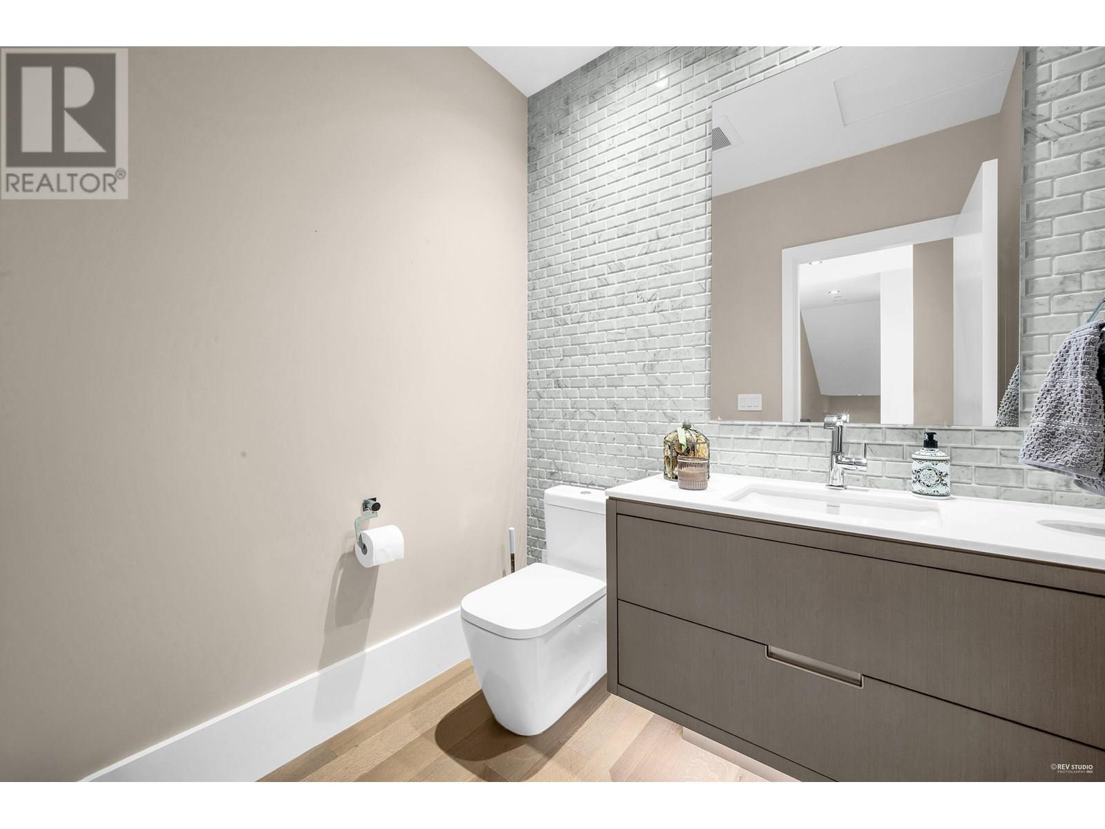 3008 BURFIELD PLACE, West Vancouver