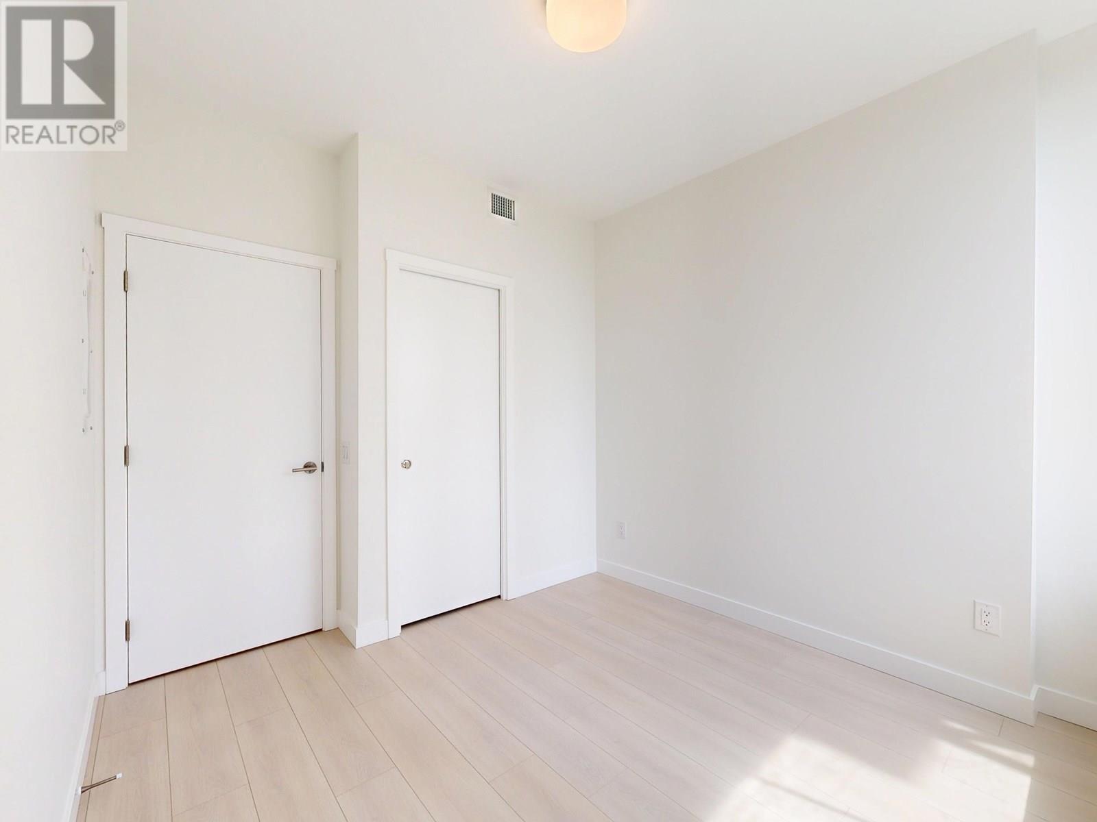 Photo 13 of 902 626 Claremont Street, Coquitlam BC