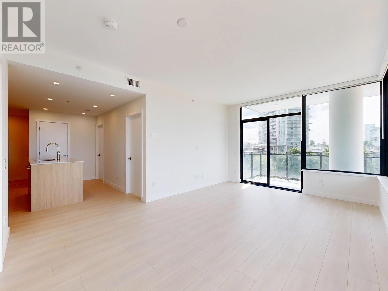 Photo 2 of 902 626 Claremont Street, Coquitlam BC