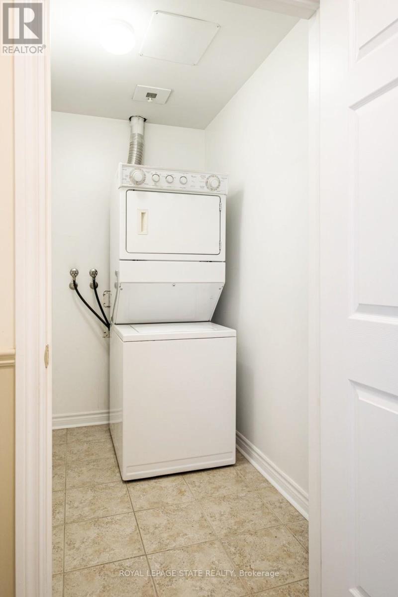 Photo 23 of 805 2000 Creekside Drive, Hamilton ON