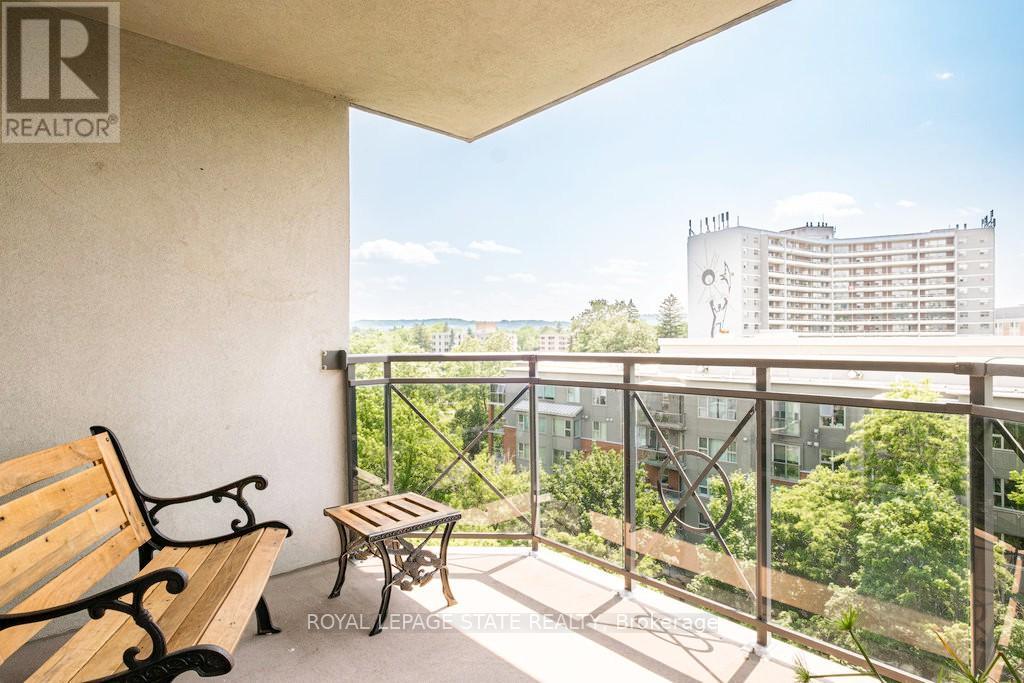 Photo 25 of 805 2000 Creekside Drive, Hamilton ON