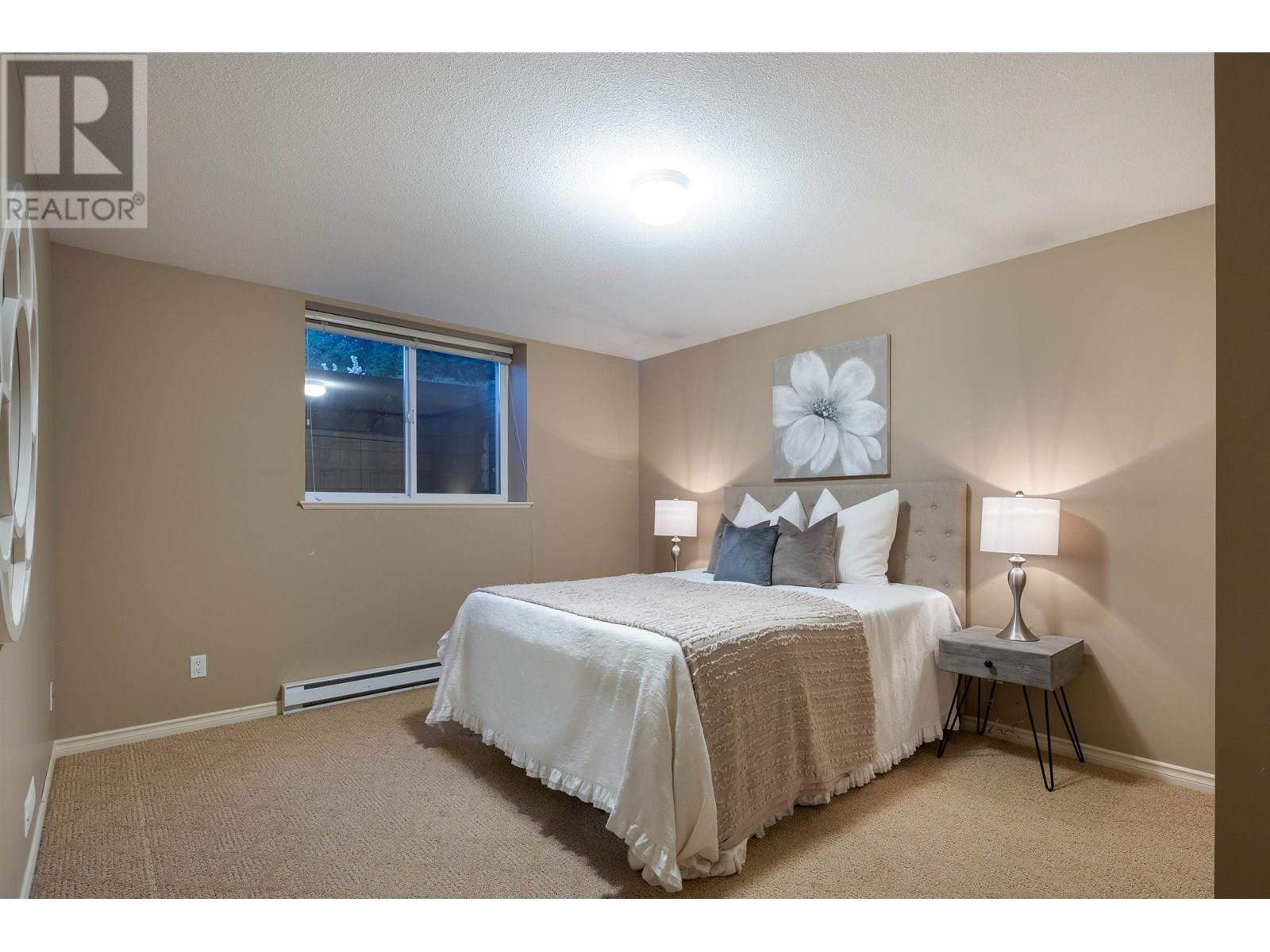 Photo 26 of 26615 98 Avenue, Maple Ridge BC
